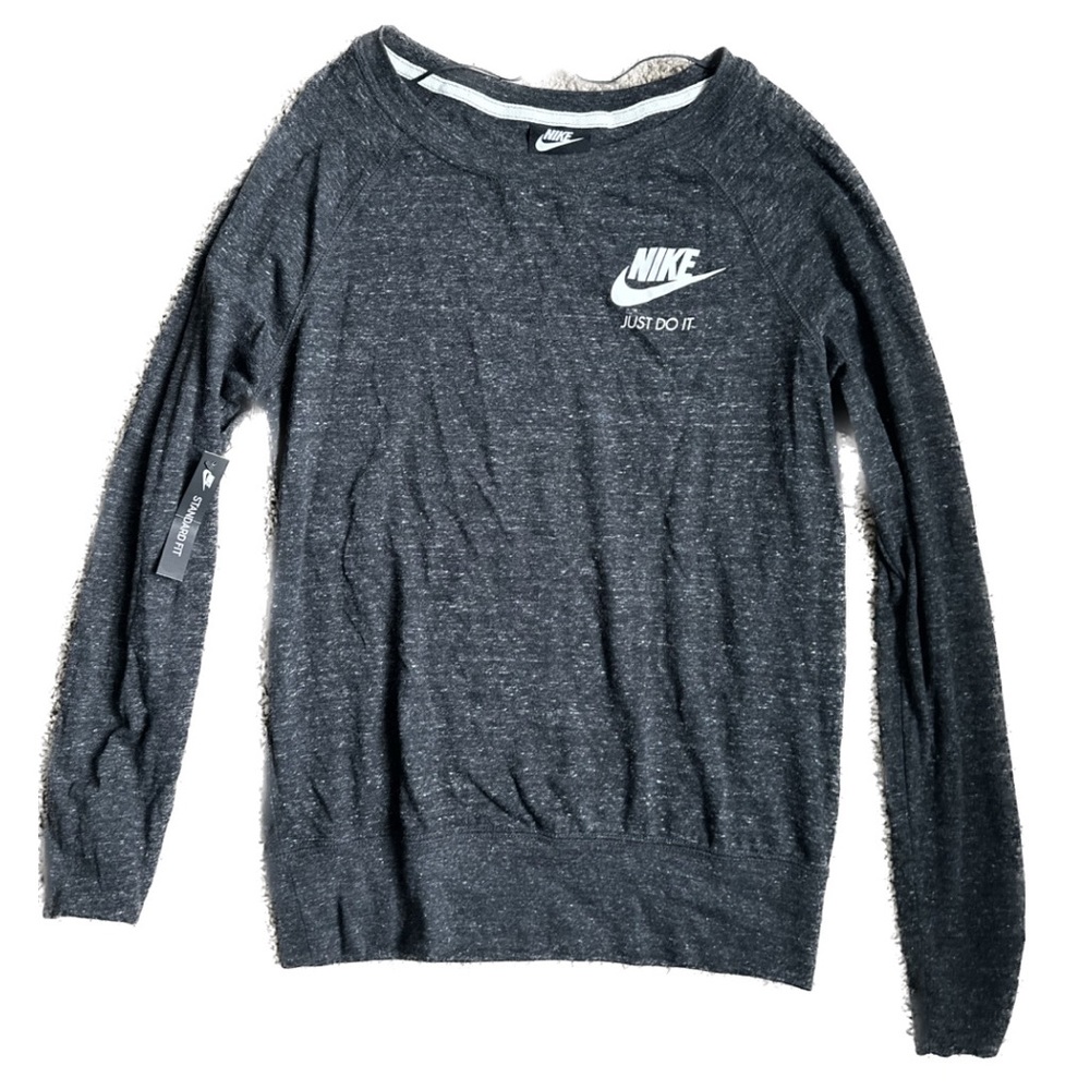 Nike Women’s Cotton Crew Neck Long-Sleeve.